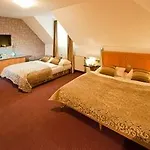 Geyer 3* Klagenfurt am Woerthersee
