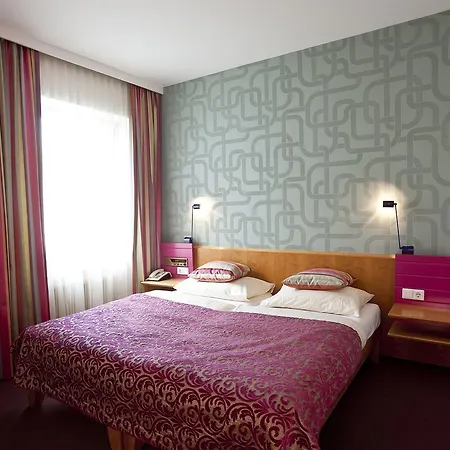 Geyer 3* Klagenfurt am Woerthersee