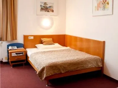 Geyer Κλάγκενφουρτ